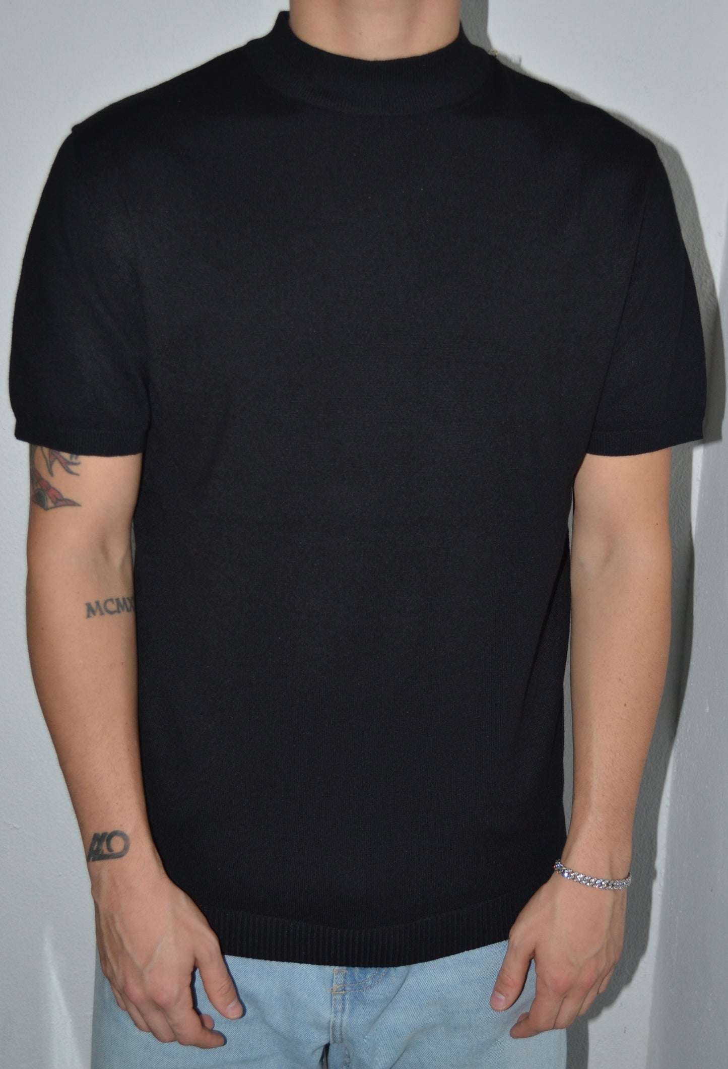 T-shirt in maglia nera