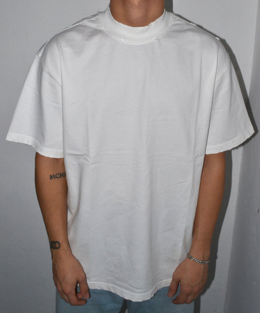 T-shirt colore off-white