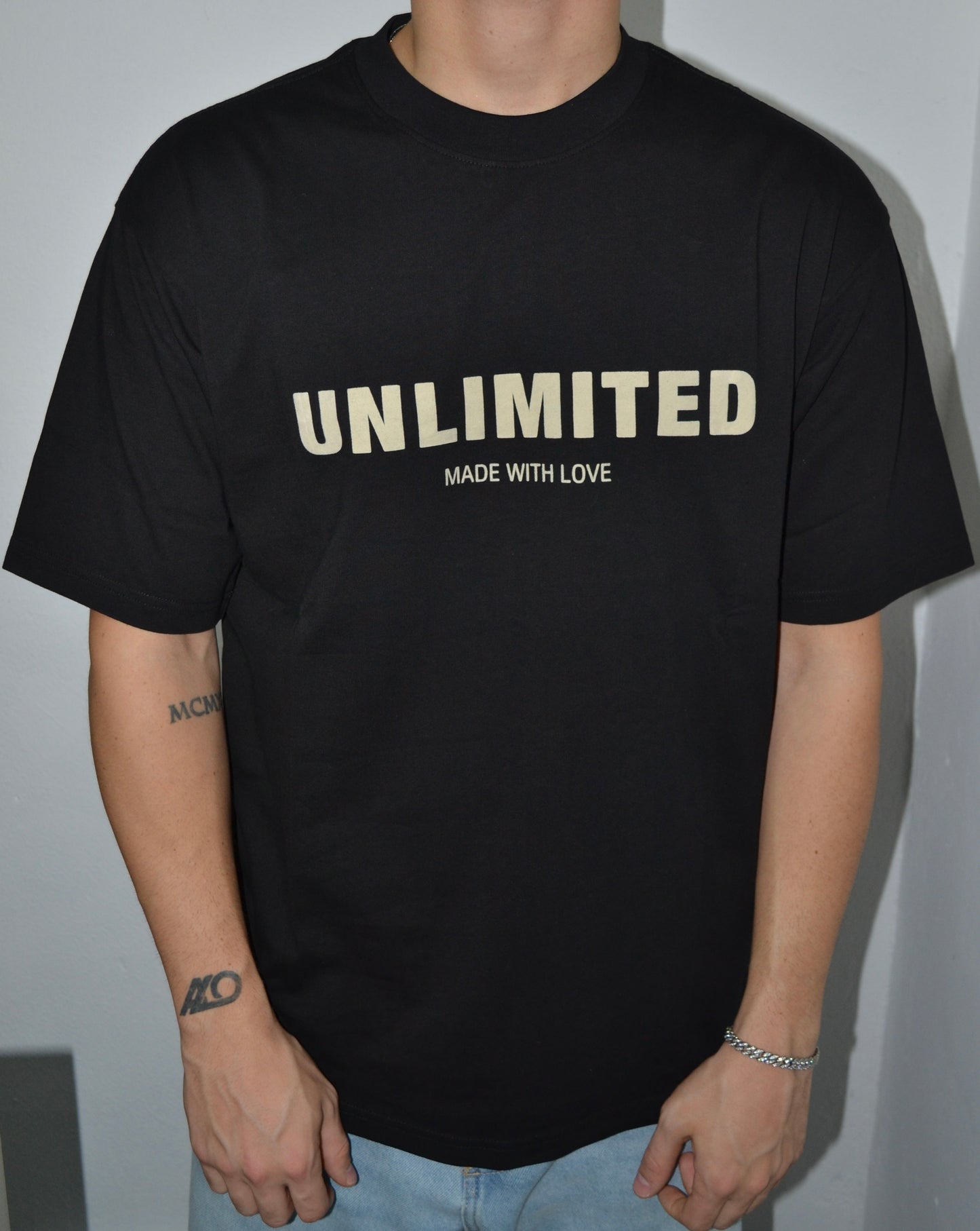 T-shirt unlimited nera